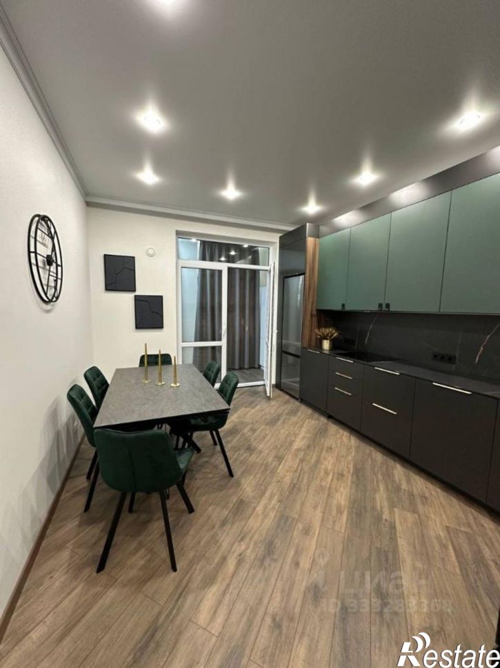 3-комн квартира ул Профессора Севастьянова, 24,  д. 24