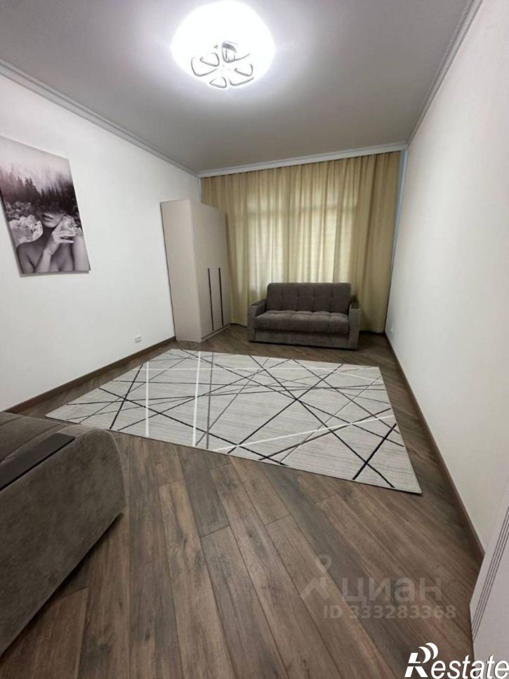3-комн квартира ул Профессора Севастьянова, 24,  д. 24
