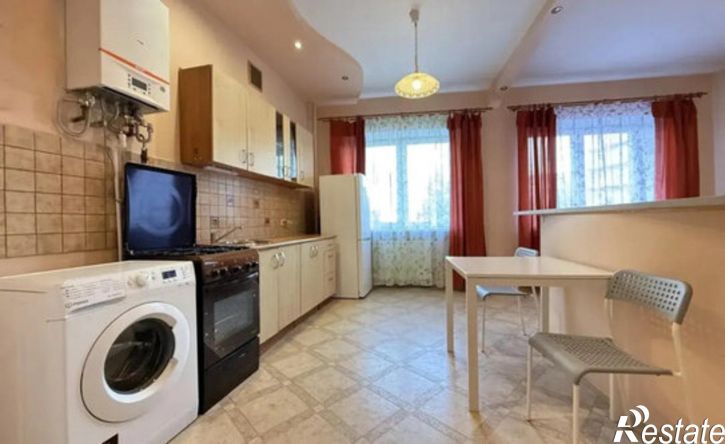 2-комн квартира ул Куйбышева, 100,  д. 100
