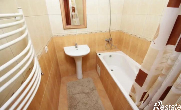 2-комн квартира ул Куйбышева, 100,  д. 100