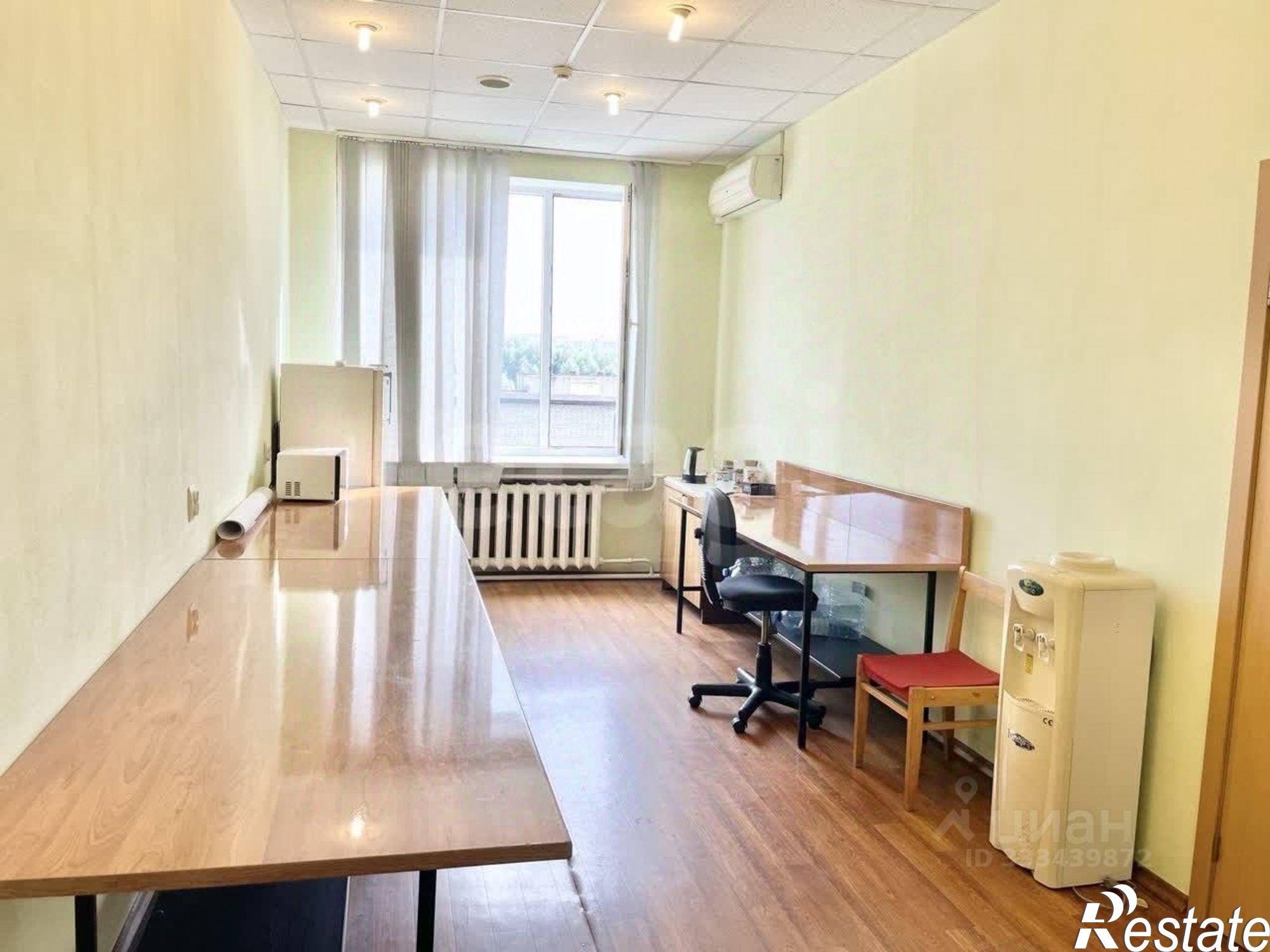 Купить офис, помещение под офис за 12 985 400 рублей на ул Запорожская, 5А