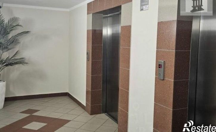 2-комн квартира ул Сержанта Колоскова, 8,  д. 8