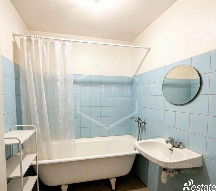 3-комн квартира ул Батальная, 77,  д. 77