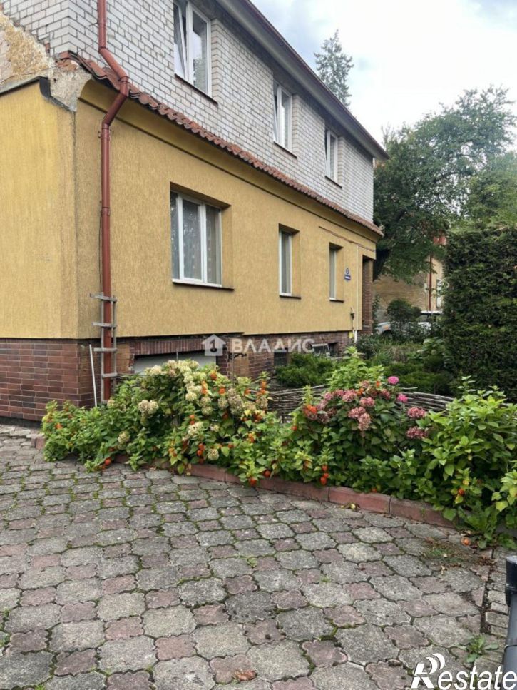2-комн квартира Калининград, Спортивная улица, 3