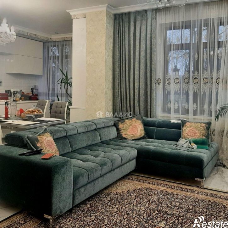 3-комн квартира улица Каштановая Аллея, 42,  д. 42