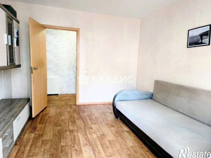 1-комн квартира улица Левитана, 63 к1,  д. 63 к1