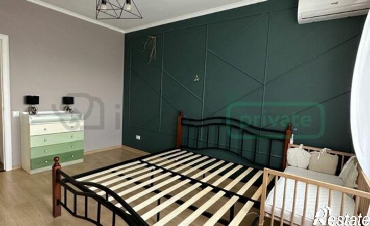 3-комн квартира улица Лилии Иванихиной, 7А,  д. 7А