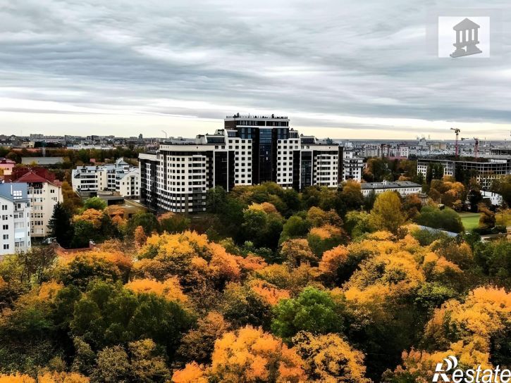 2-комн квартира Россия, Сержанта Колоскова ул, 8