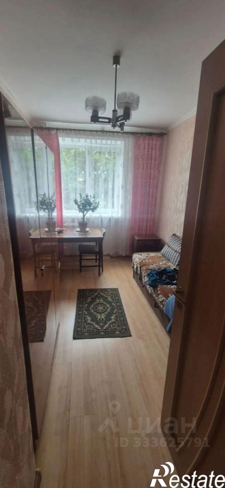 3-комн квартира улица Маршала Борзова, 72,  д. 72
