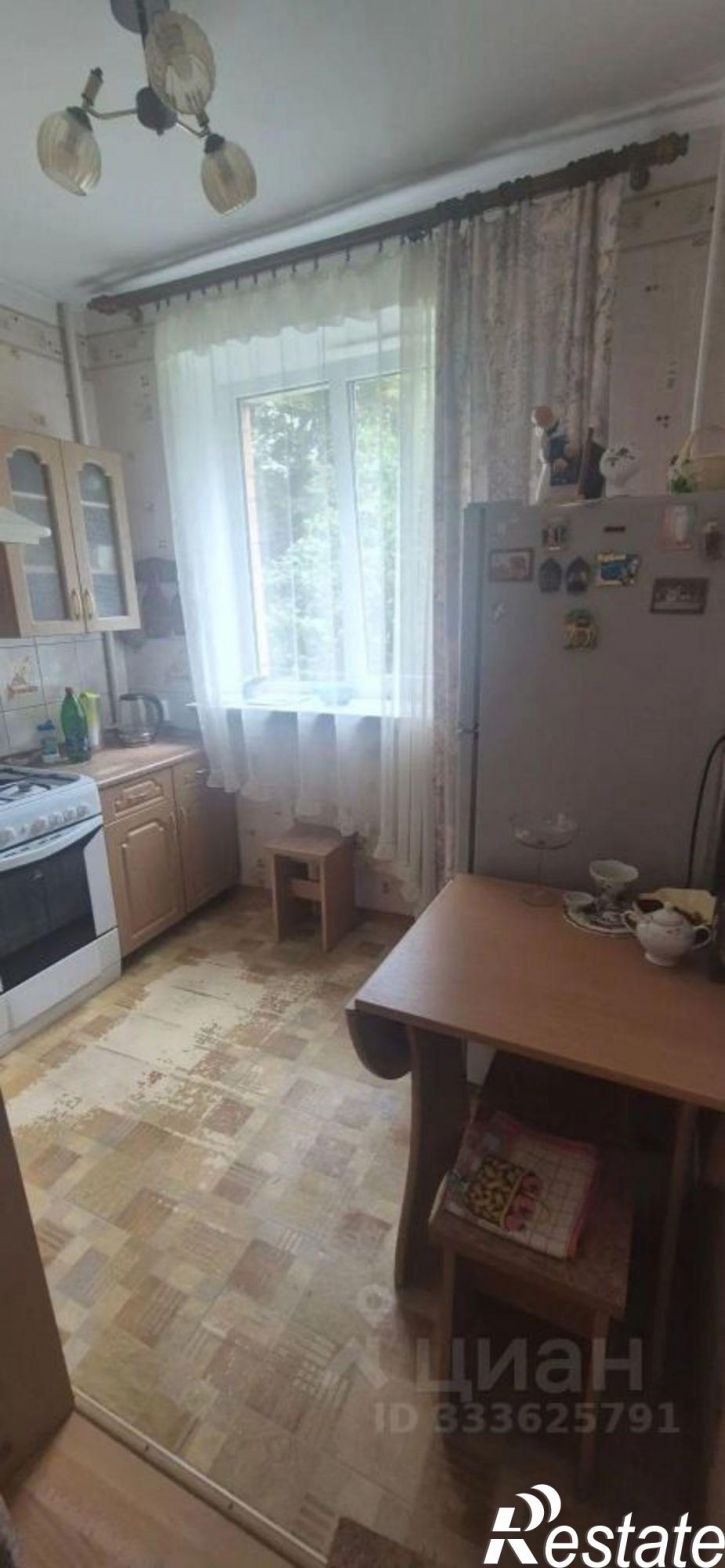 3-комн квартира улица Маршала Борзова, 72,  д. 72