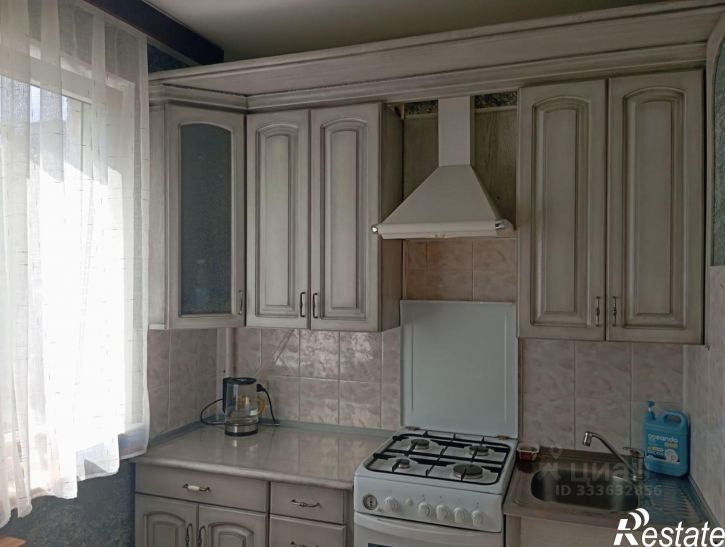 2-комн квартира улица 9-го Апреля, 52,  д. 52