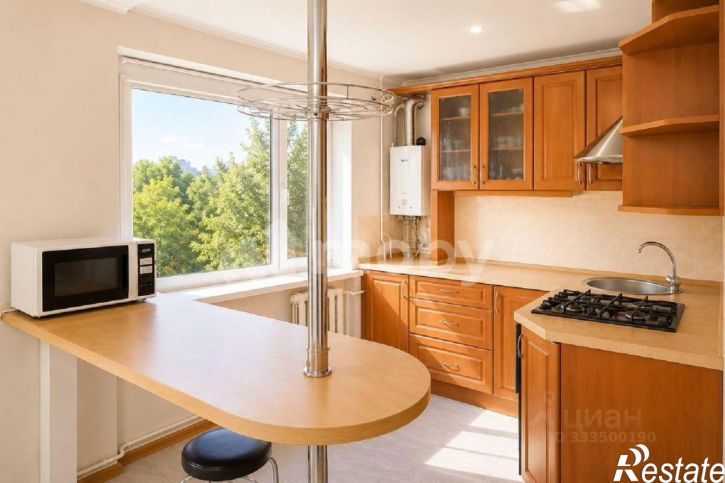 3-комн квартира Нарвская улица, 39,  д. 39