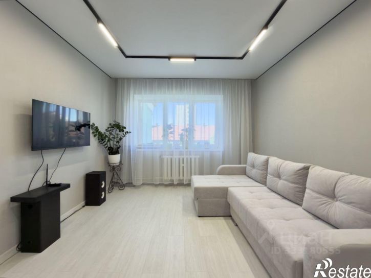 3-комн квартира проспект Калинина, 49,  д. 49