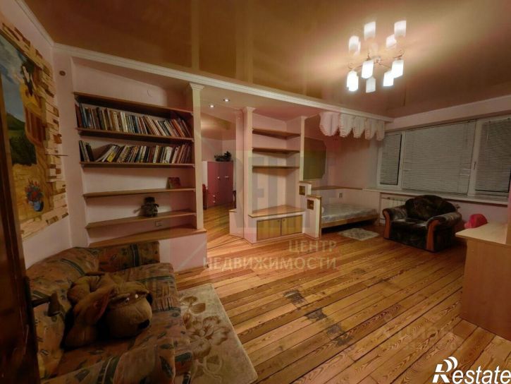 3-комн квартира улица Карла Маркса, 1,  д. 1