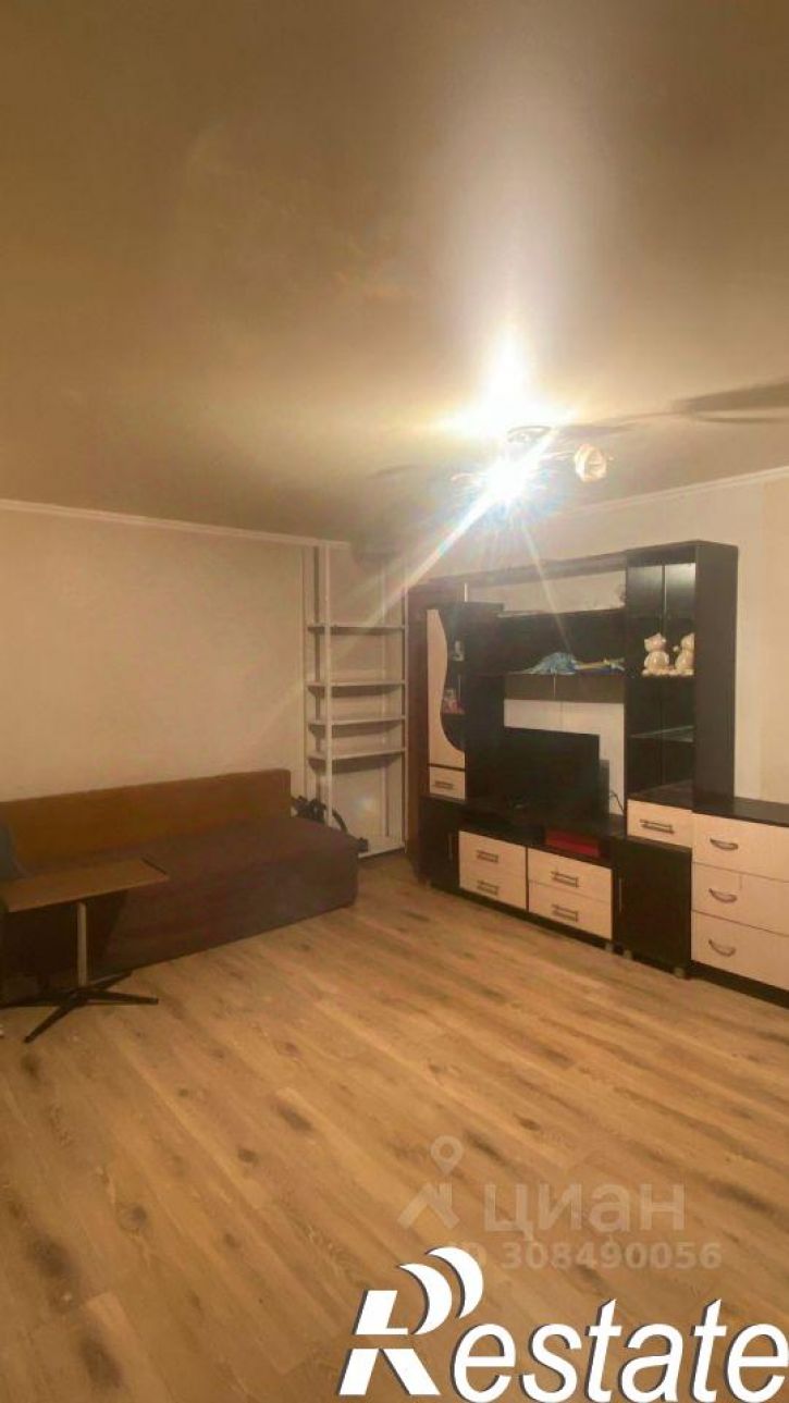 2-комн квартира улица Космонавта Леонова, 58,  д. 58