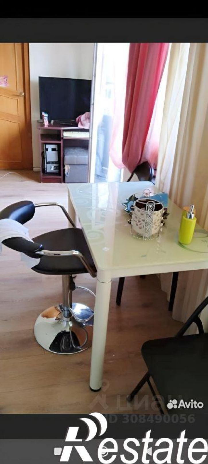 2-комн квартира улица Космонавта Леонова, 58,  д. 58