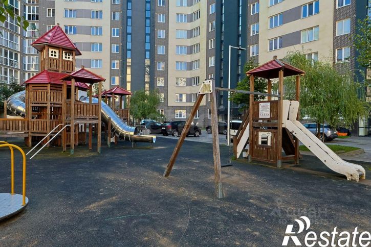 3-комн квартира Новгородская улица, 5 к1,  д. 5 к1