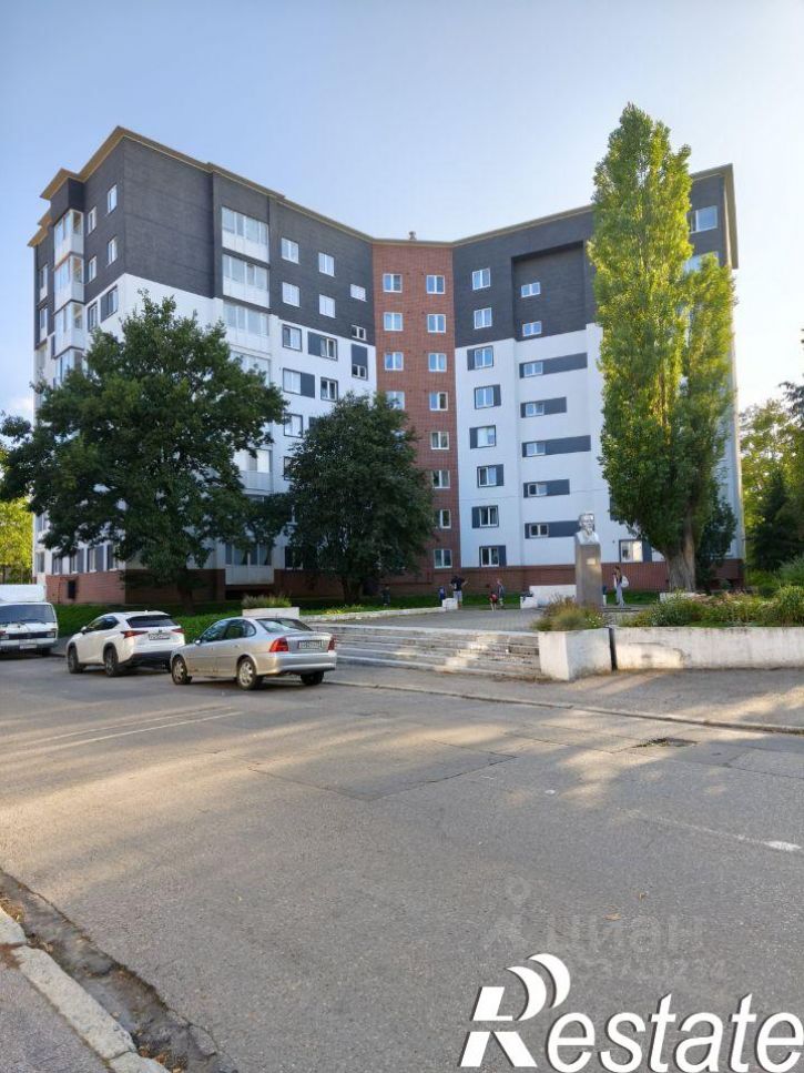 2-комн квартира проспект Победы, 87,  д. 87