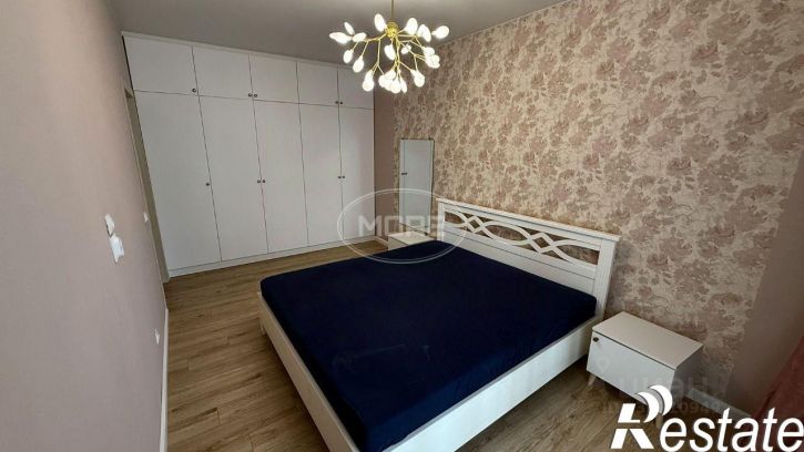 2-комн квартира улица Маршала Жукова, 11,  д. 11