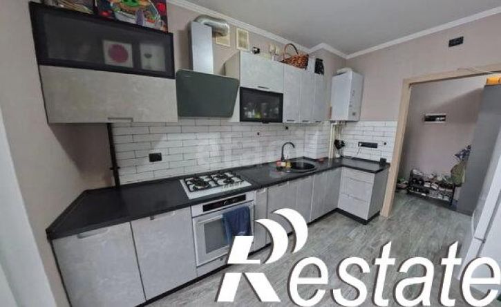 2-комн квартира улица Карташева, 46,  д. 46