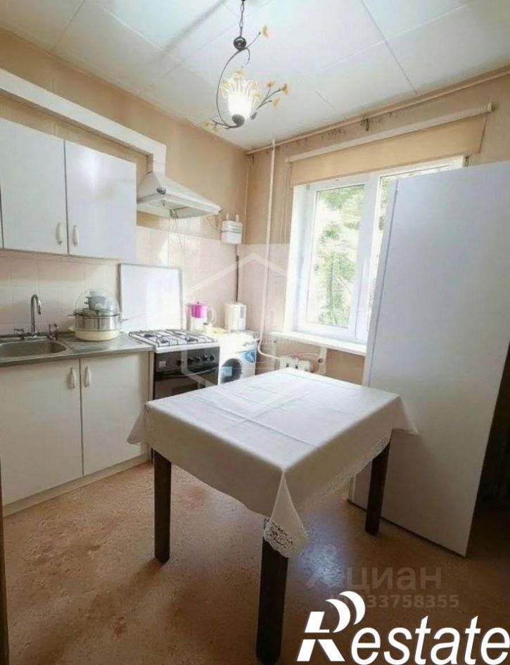 2-комн квартира улица Чекистов, 96,  д. 96