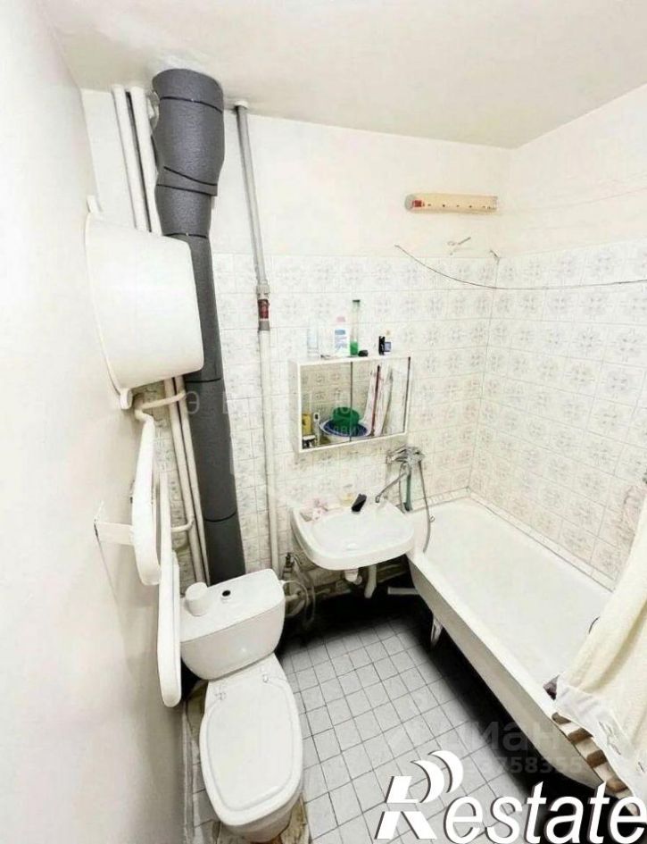 2-комн квартира улица Чекистов, 96,  д. 96