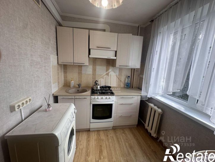 2-комн квартира улица Лейтенанта Яналова, 14А,  д. 14А