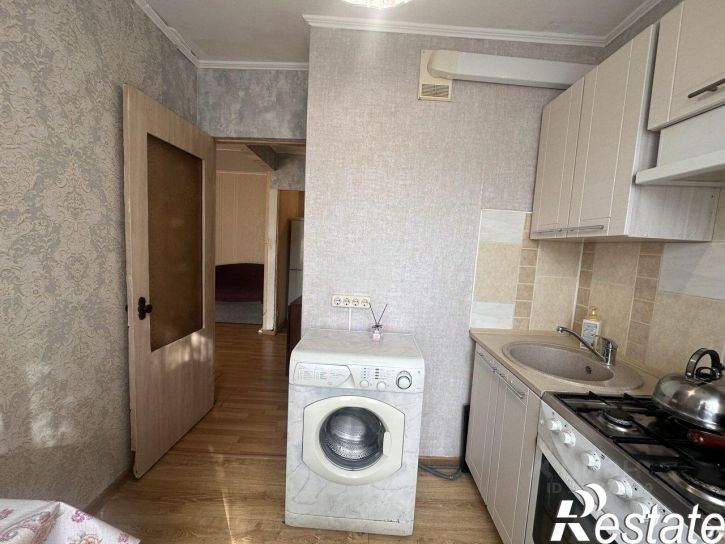 2-комн квартира улица Лейтенанта Яналова, 14А,  д. 14А