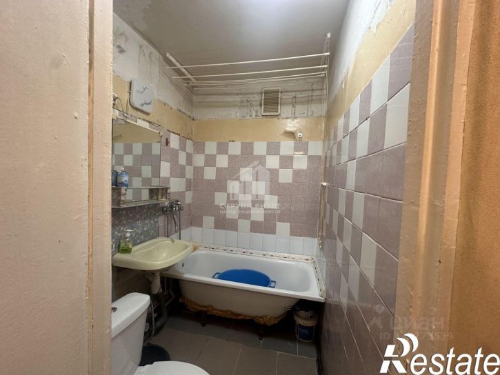 2-комн квартира улица Лейтенанта Яналова, 14А,  д. 14А