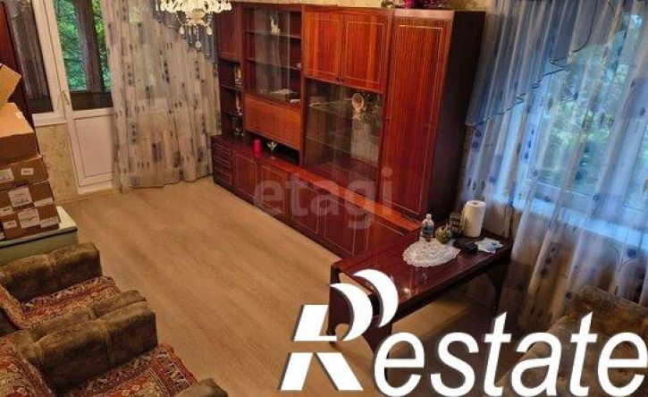 2-комн квартира улица Чекистов, 96,  д. 96