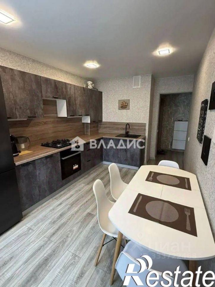 2-комн квартира улица Левитана, 65 к1,  д. 65 к1