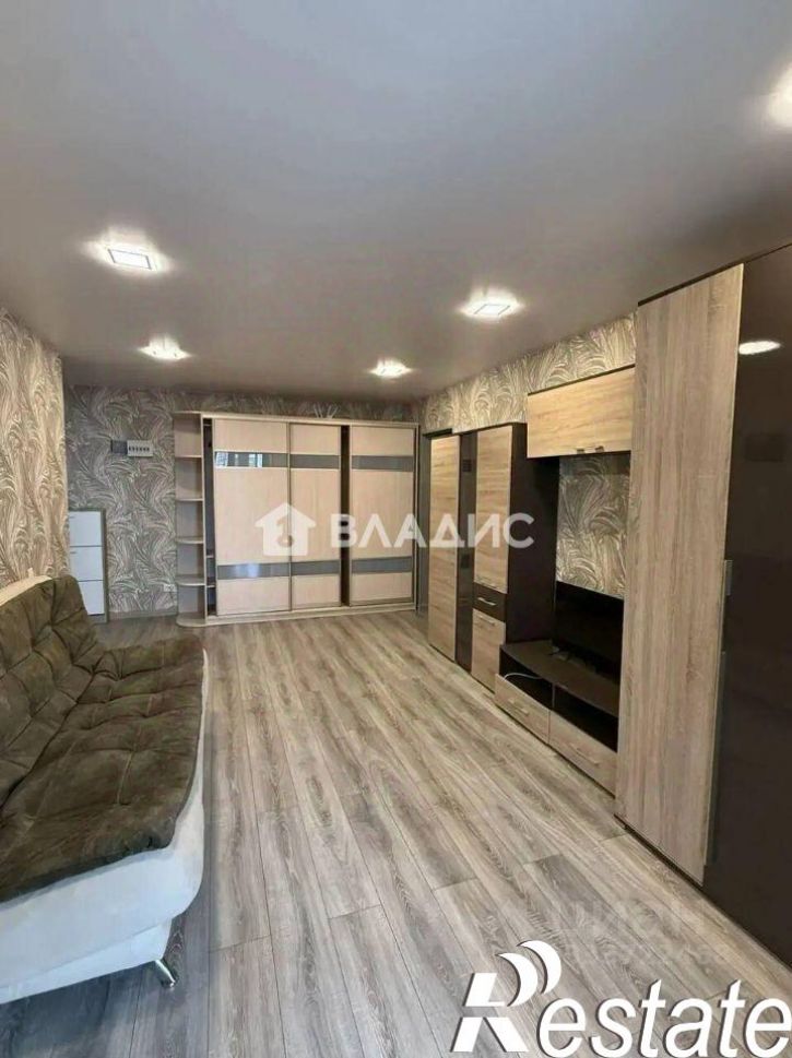 2-комн квартира улица Левитана, 65 к1,  д. 65 к1