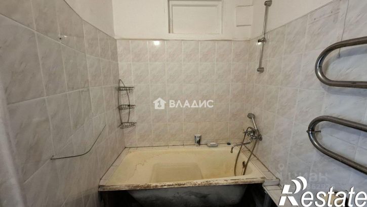 2-комн квартира улица Каштановая Аллея, 87,  д. 87