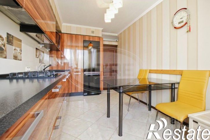 2-комн квартира Парковый переулок, 3,  д. 3