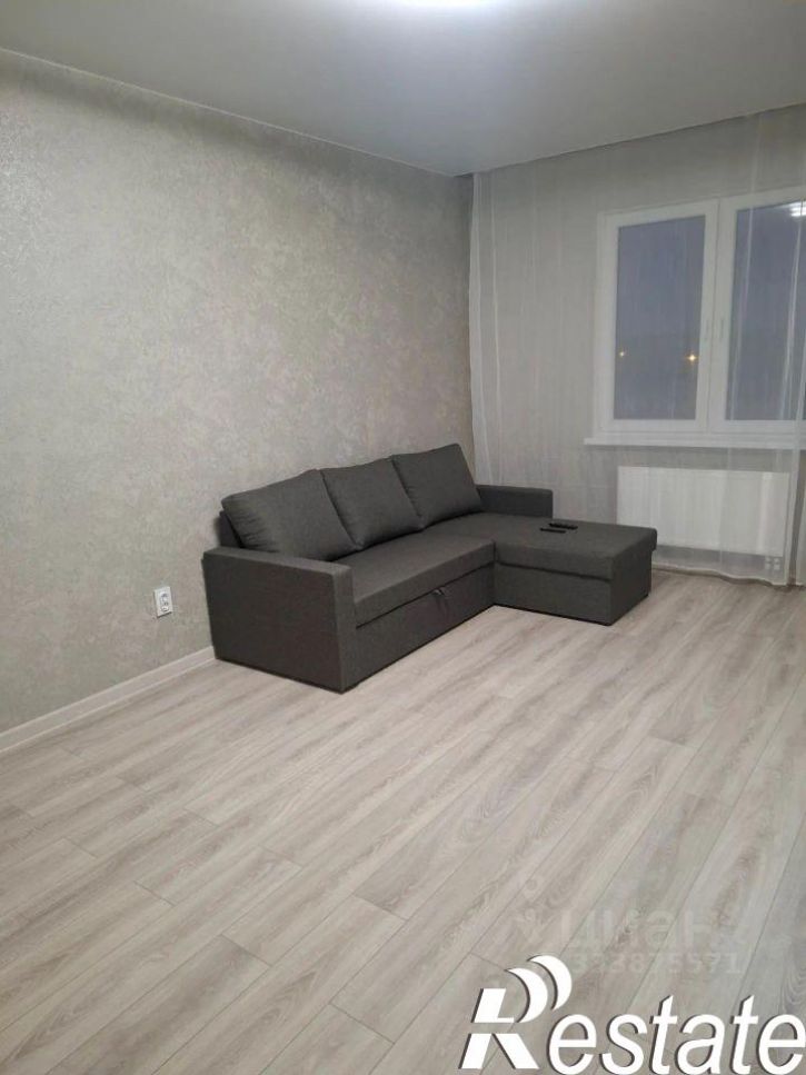1-комн квартира улица Левитана, 65 к3,  д. 65 к3