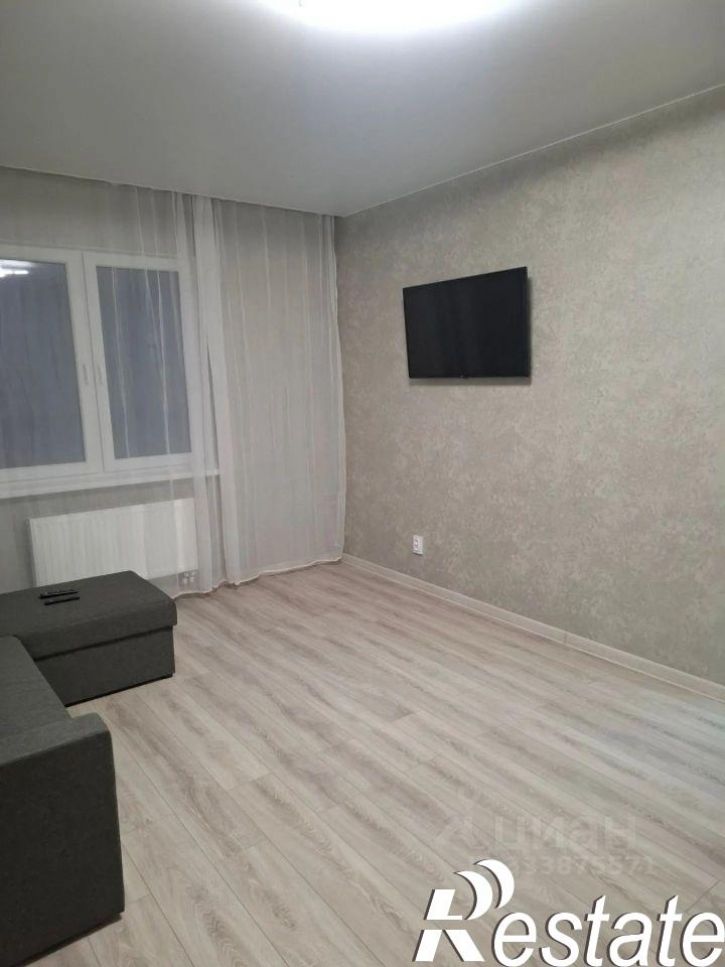 1-комн квартира улица Левитана, 65 к3,  д. 65 к3