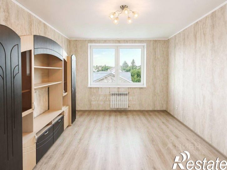 2-комн квартира улица Аксакова, 77,  д. 77