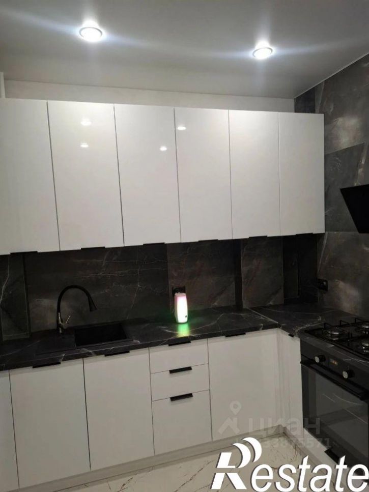 1-комн квартира улица Левитана, 65 к3,  д. 65 к3