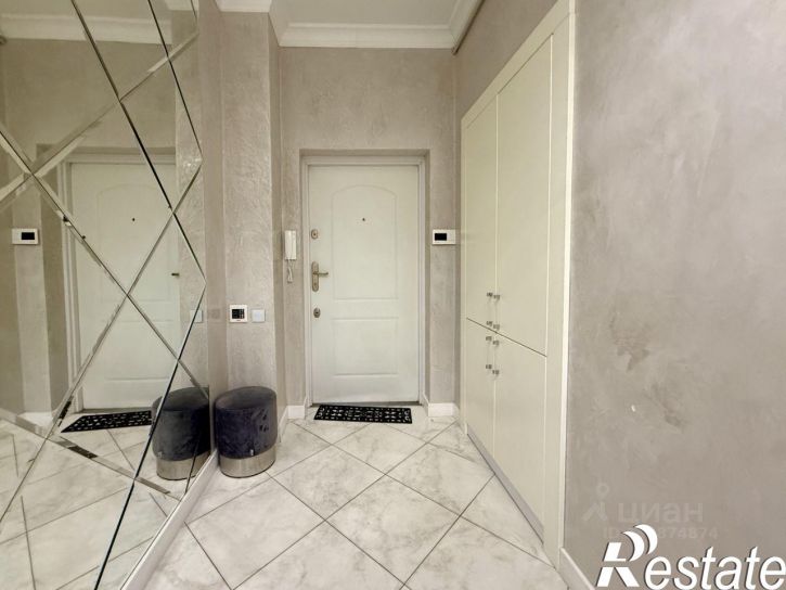 3-комн квартира Гостиная улица, 28А,  д. 28А