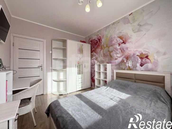 3-комн квартира улица Полковника Ефремова, 12,  д. 12
