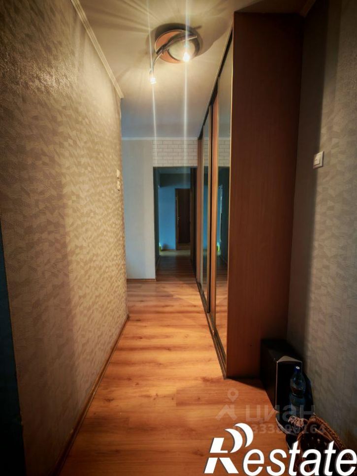 4-комн квартира улица Маршала Борзова, 103,  д. 103