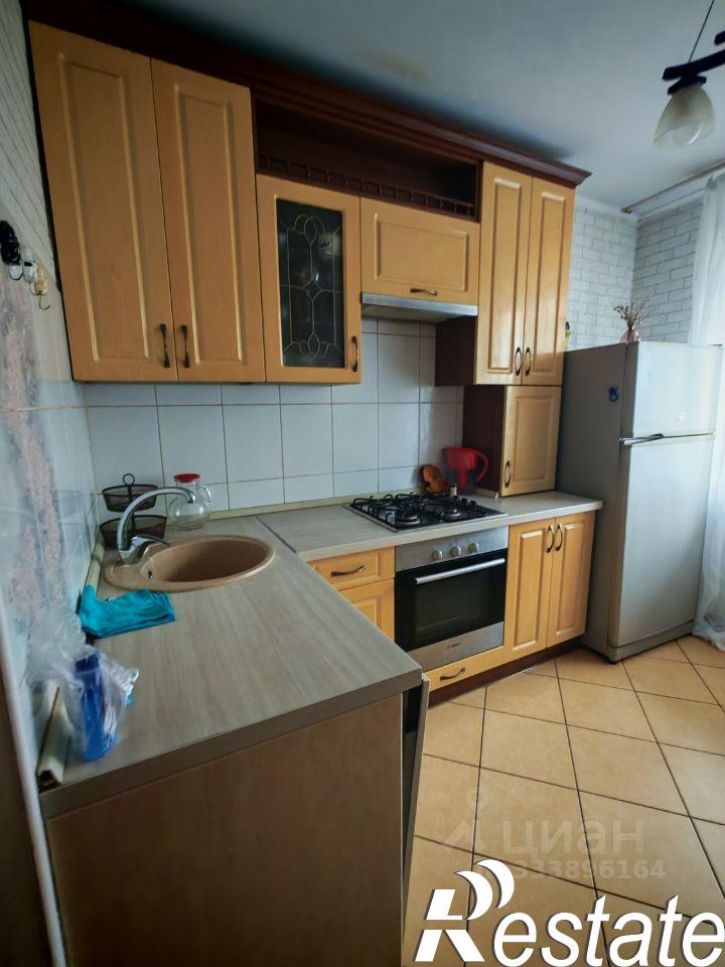 4-комн квартира улица Маршала Борзова, 103,  д. 103