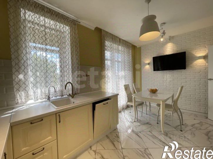 3-комн квартира Белорусская улица, 11,  д. 11