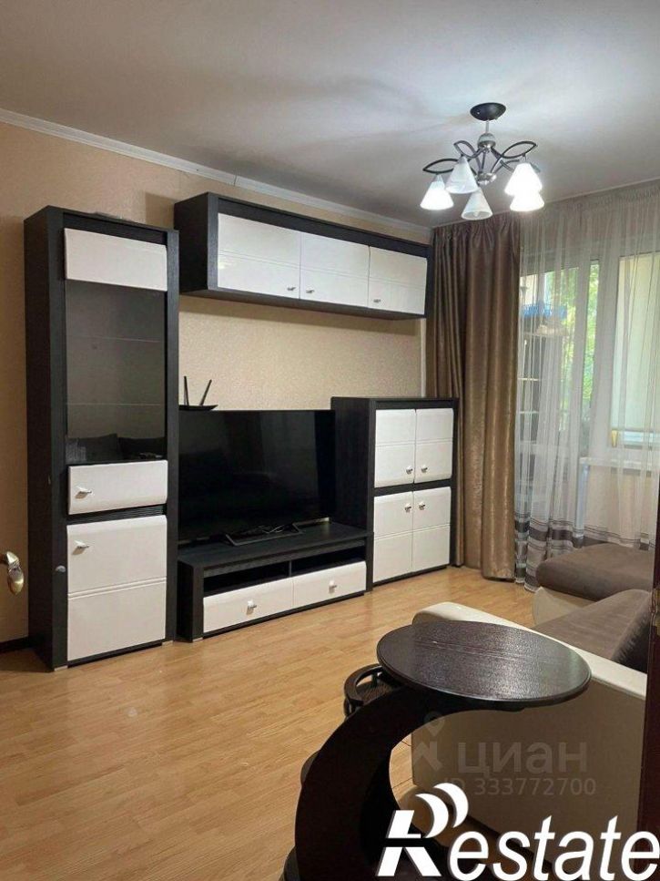 2-комн квартира улица 9-го Апреля, 30,  д. 30