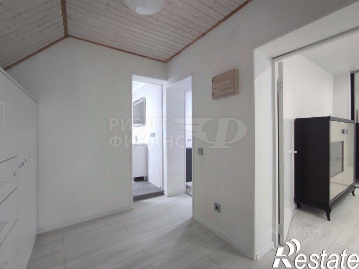3-комн квартира улица Старшины Дадаева, 21,  д. 21