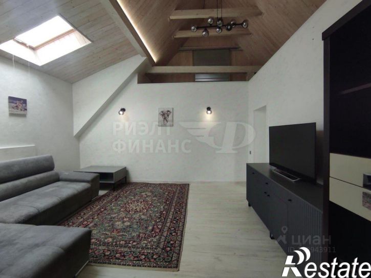 3-комн квартира улица Старшины Дадаева, 21,  д. 21