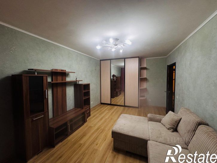 1-комн квартира улица Юрия Гагарина, 111,  д. 111