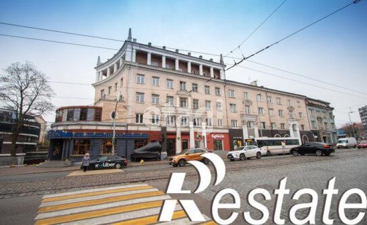4-комн квартира проспект Мира, 35,  д. 35