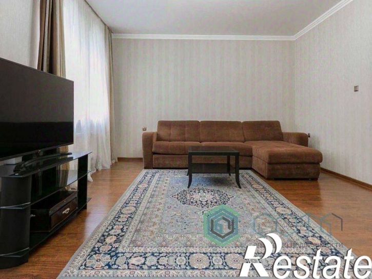 3-комн квартира улица Чехова, 26,  д. 26
