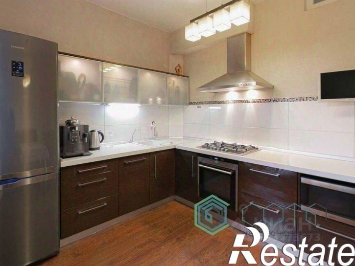 3-комн квартира улица Чехова, 26,  д. 26